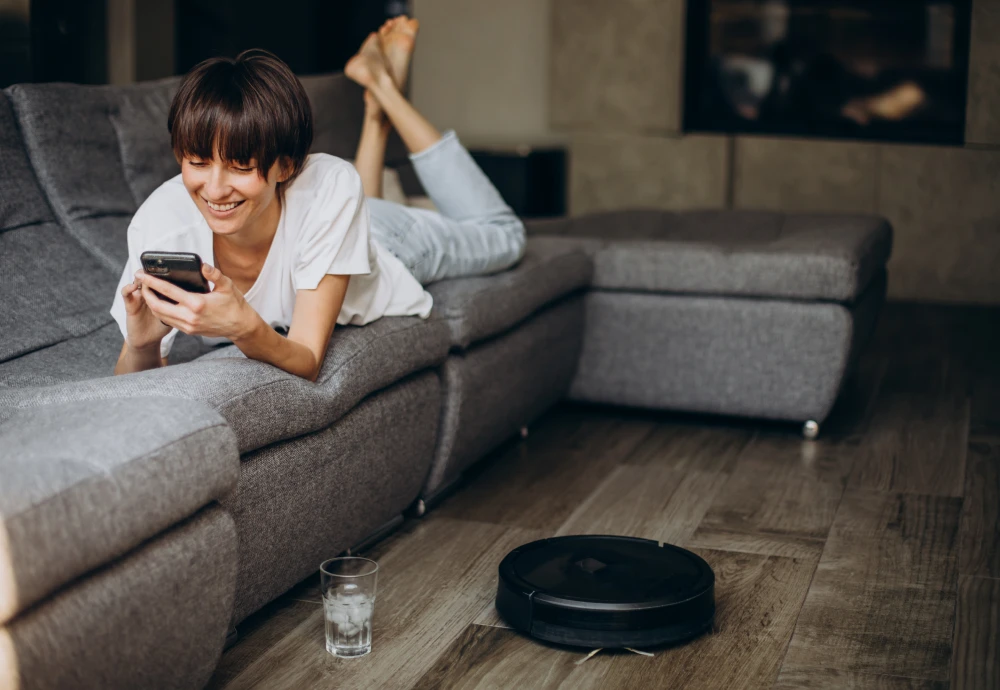 robot vacuum cleaner sweeping and mopping